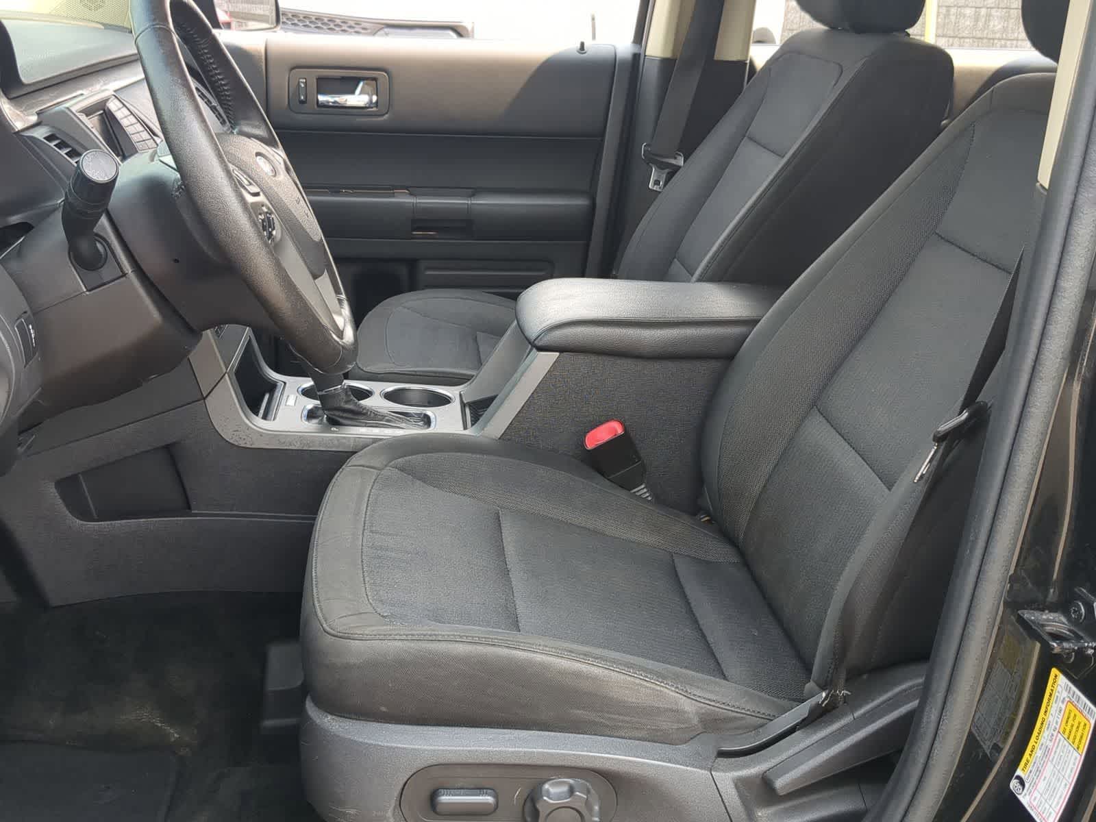 Thumbnail: 2014 Ford Flex - 18