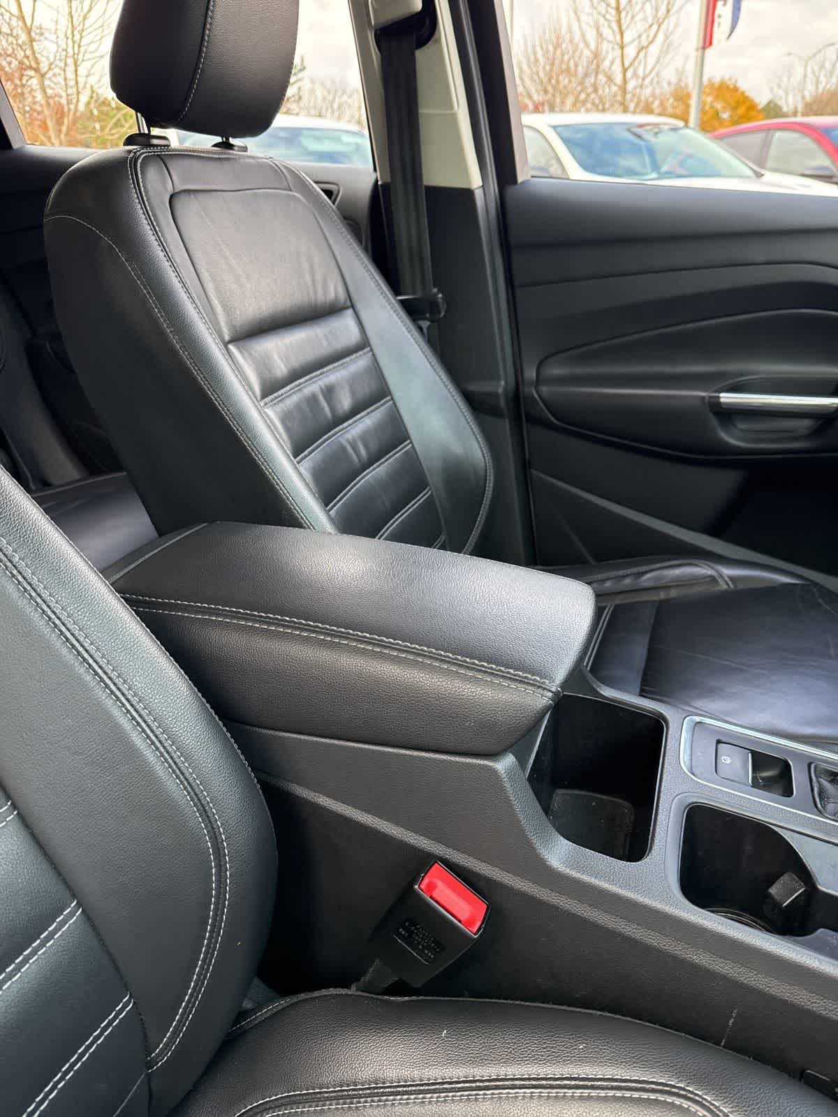 Thumbnail: 2018 Ford Escape - 31