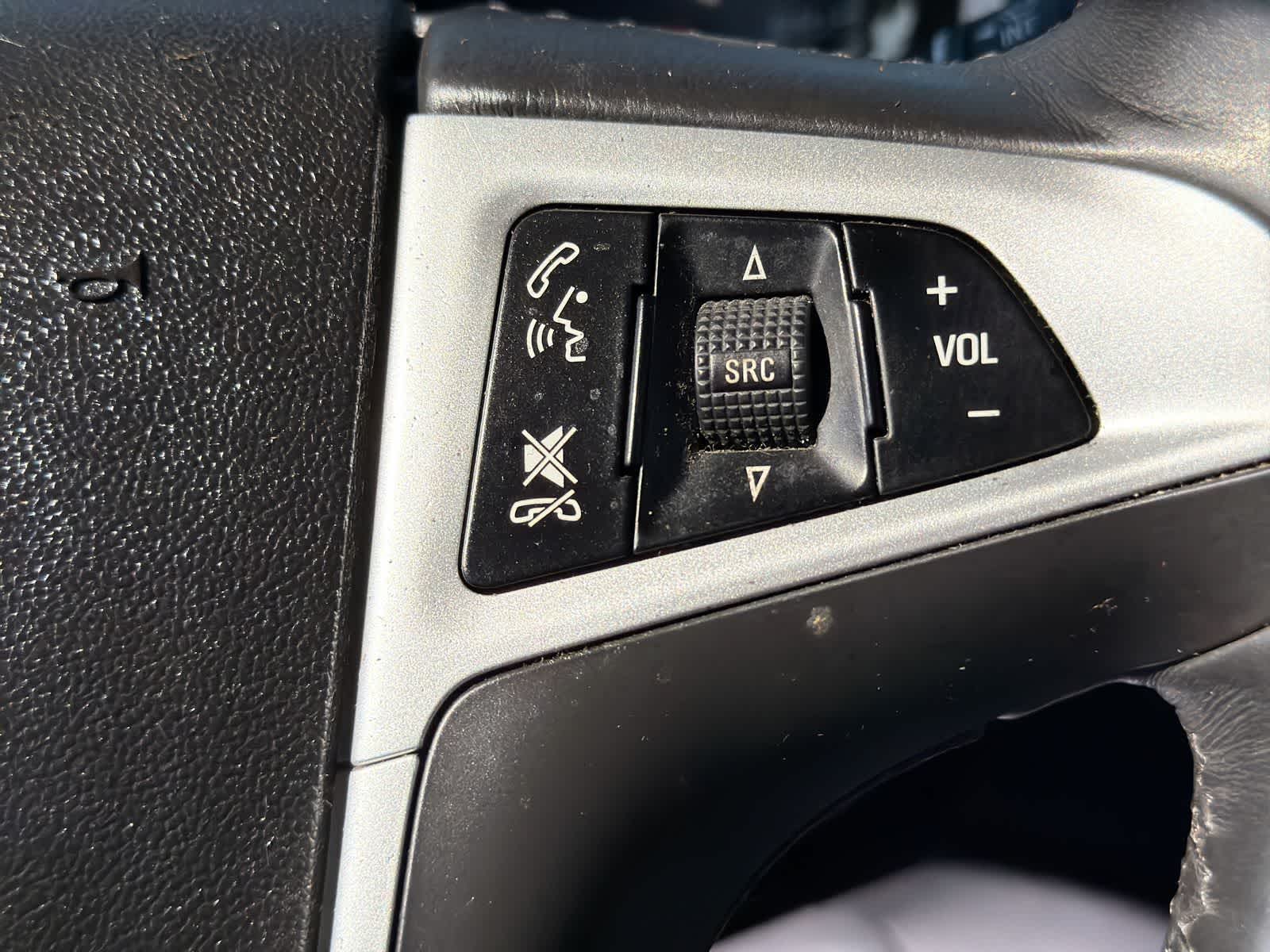 Thumbnail: 2015 Chevrolet Equinox - 26