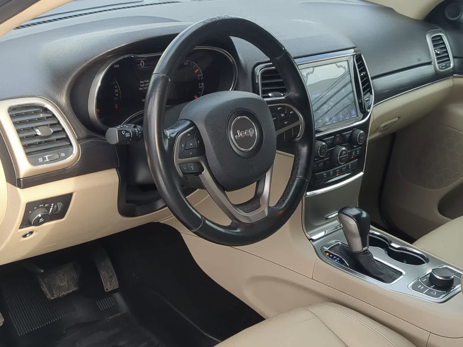 Thumbnail: 2020 Jeep Grand Cherokee - 13