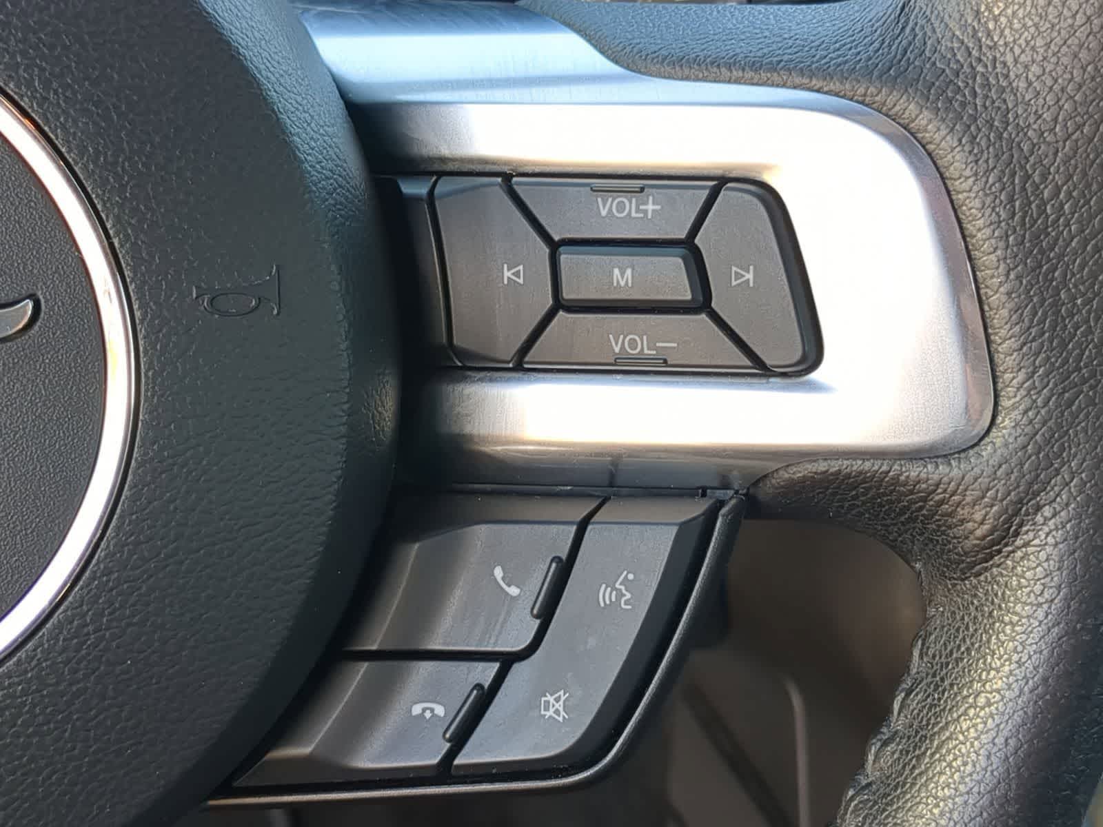 Thumbnail: 2016 Ford Mustang - 26