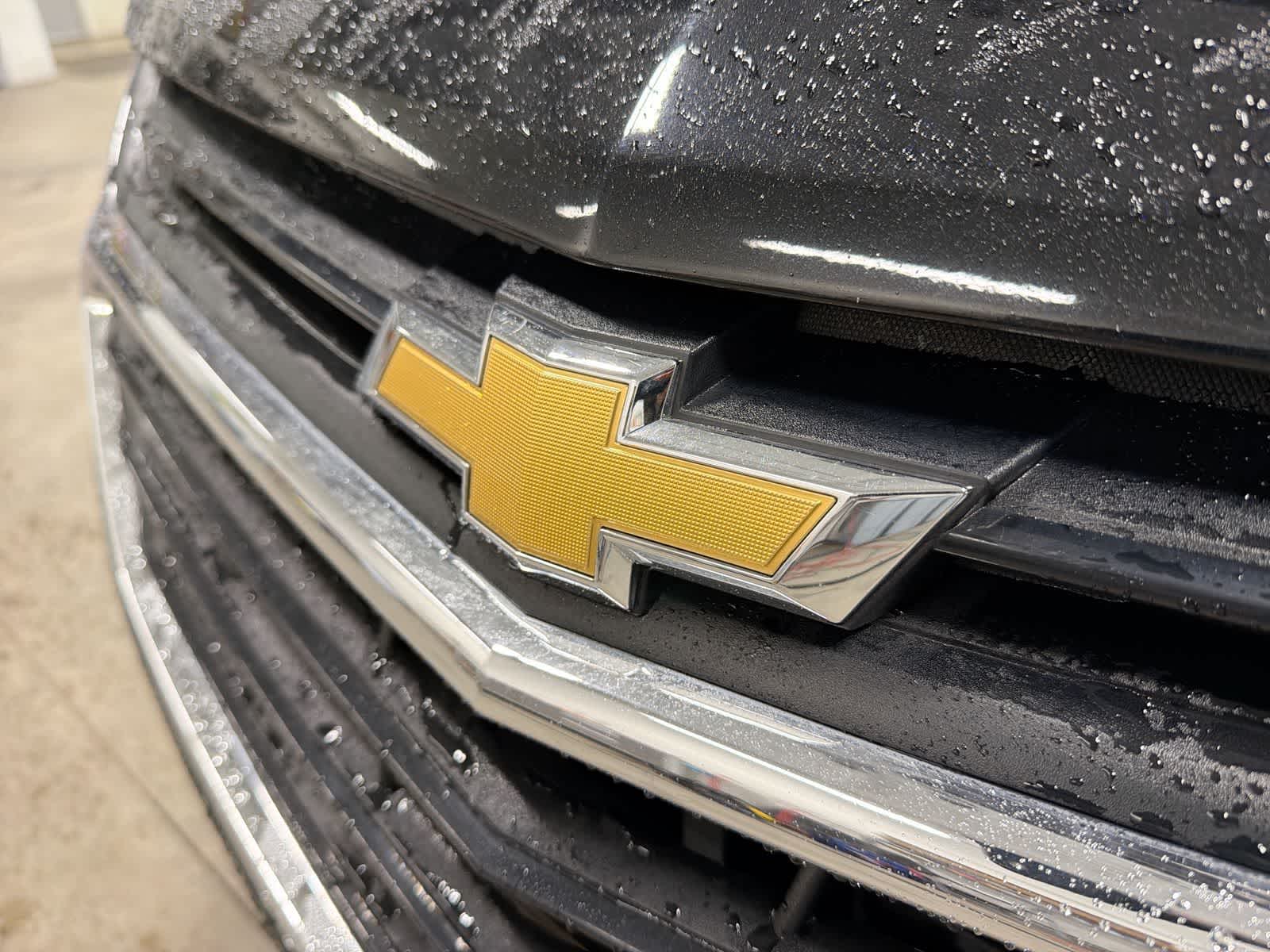 Thumbnail: 2020 Chevrolet Equinox - 16