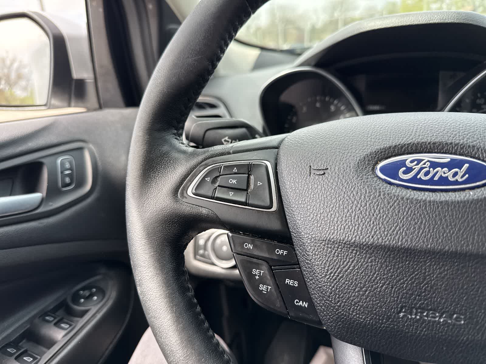 Thumbnail: 2018 Ford Escape - 28