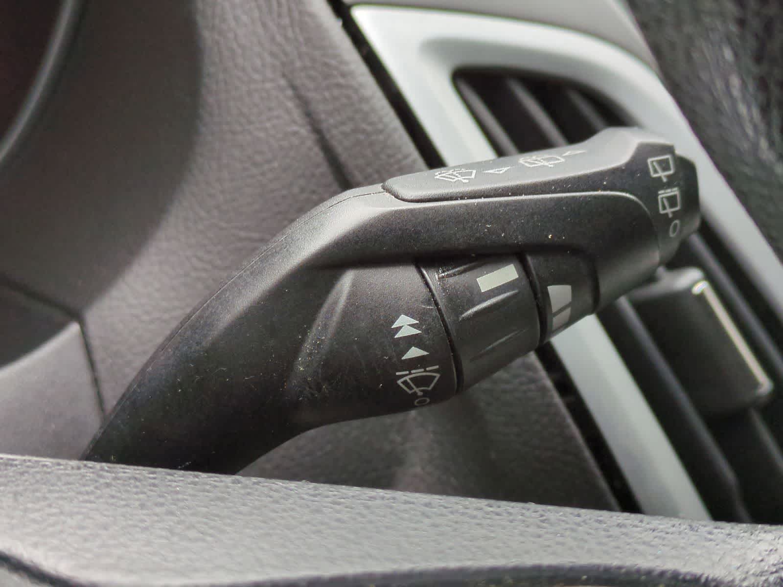 Thumbnail: 2012 Ford Focus - 27