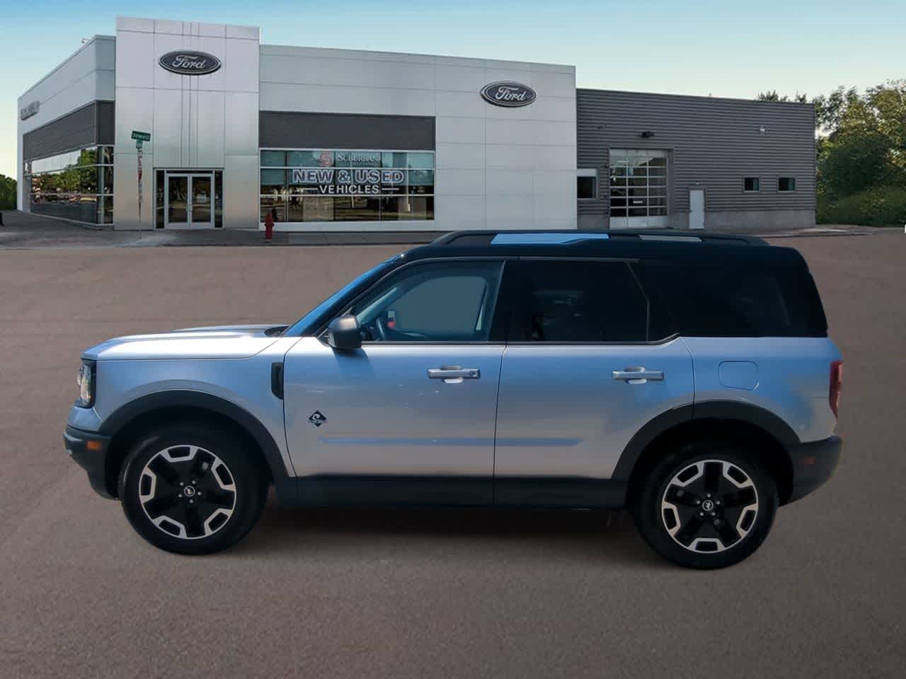 Thumbnail: 2021 Ford Bronco Sport - 7