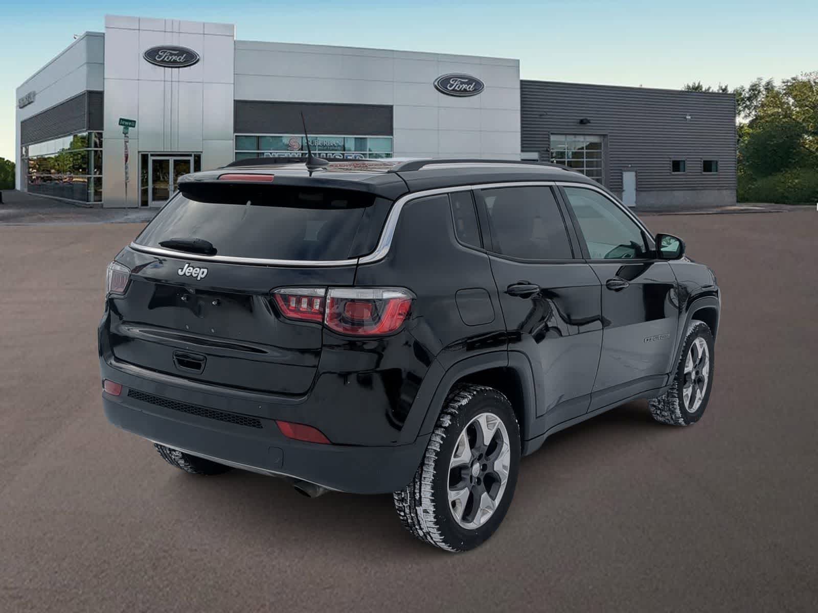 Thumbnail: 2020 Jeep Compass - 11