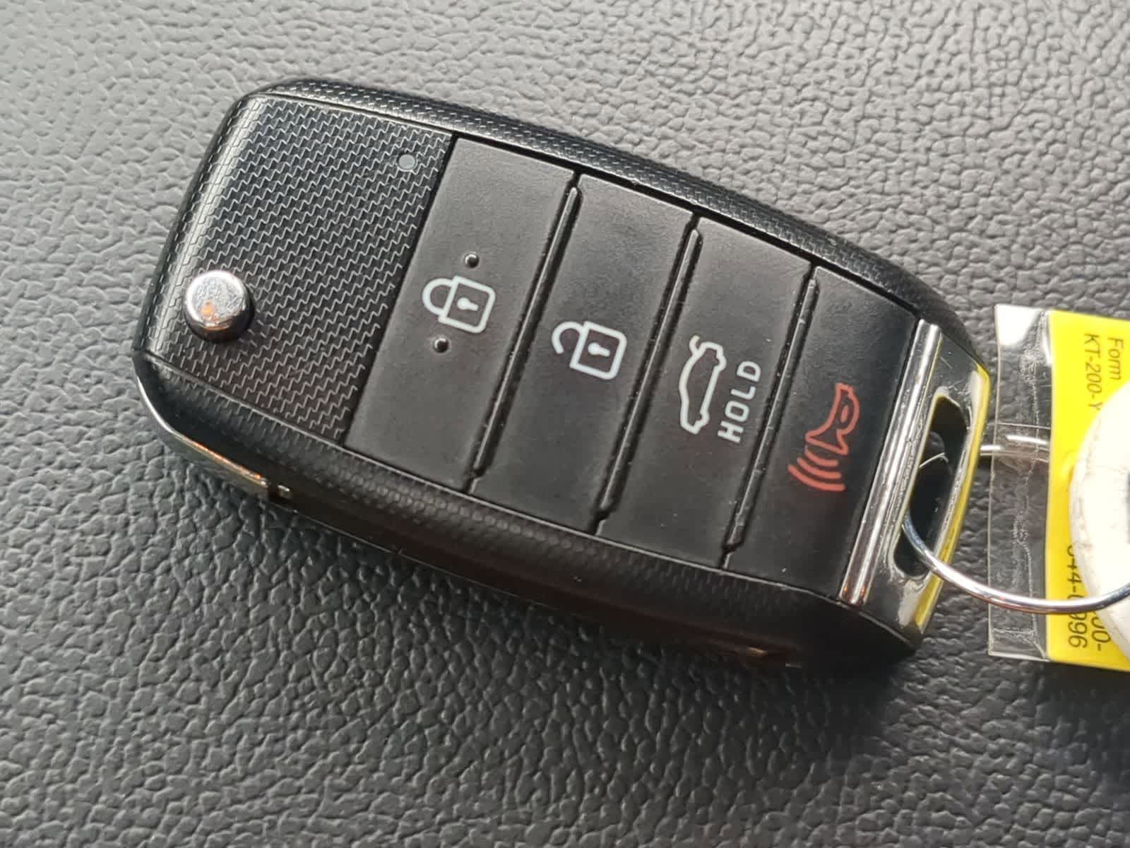 Thumbnail: 2016 Kia Optima - 36