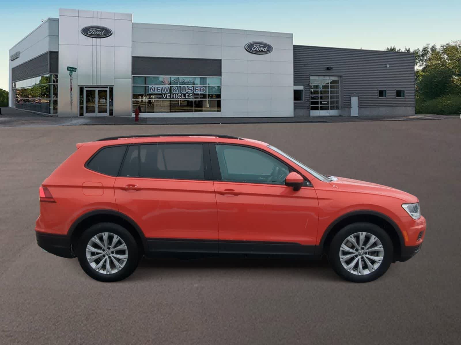Thumbnail: 2019 Volkswagen Tiguan - 12