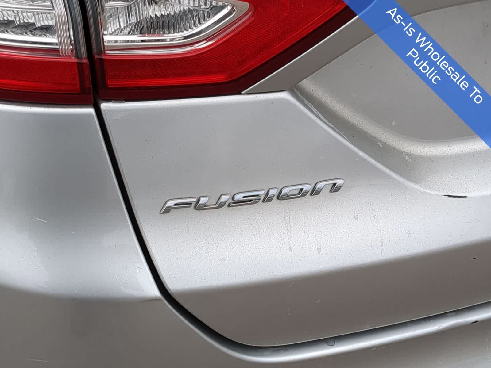 Thumbnail: 2014 Ford Fusion - 16