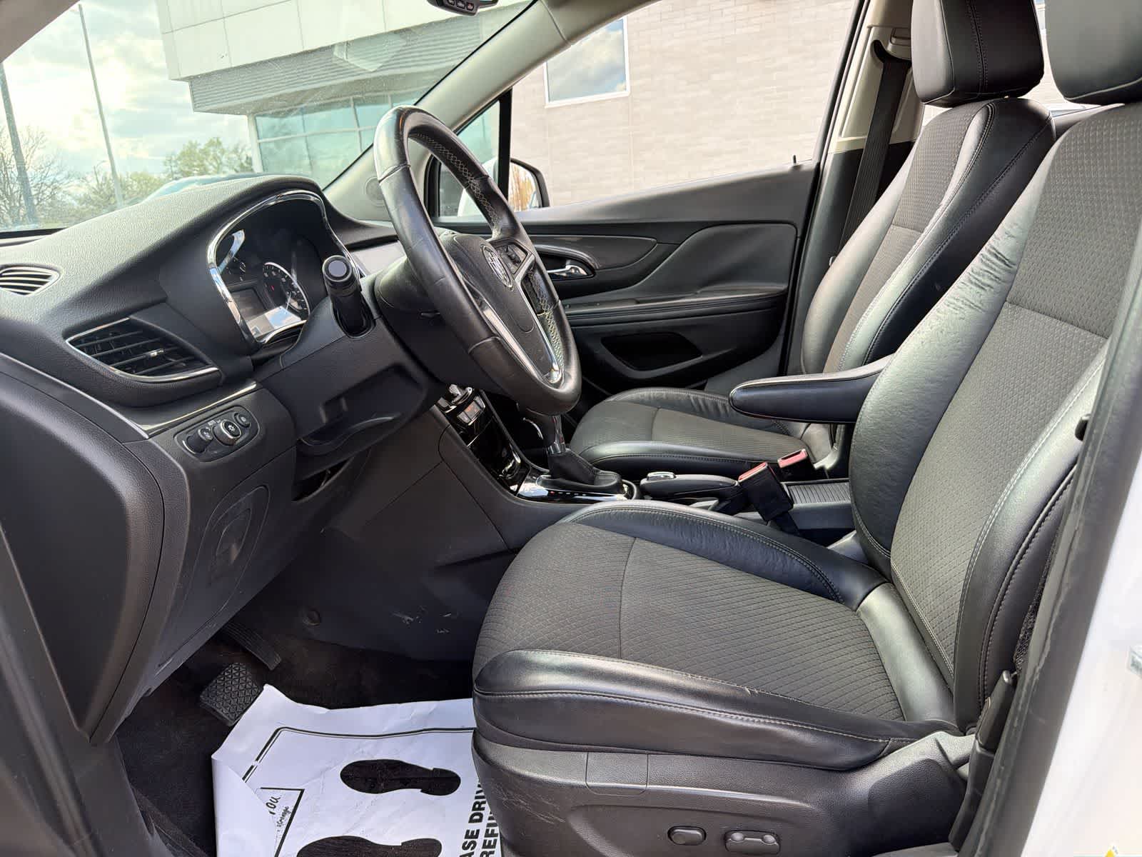 Thumbnail: 2017 Buick Encore - 14