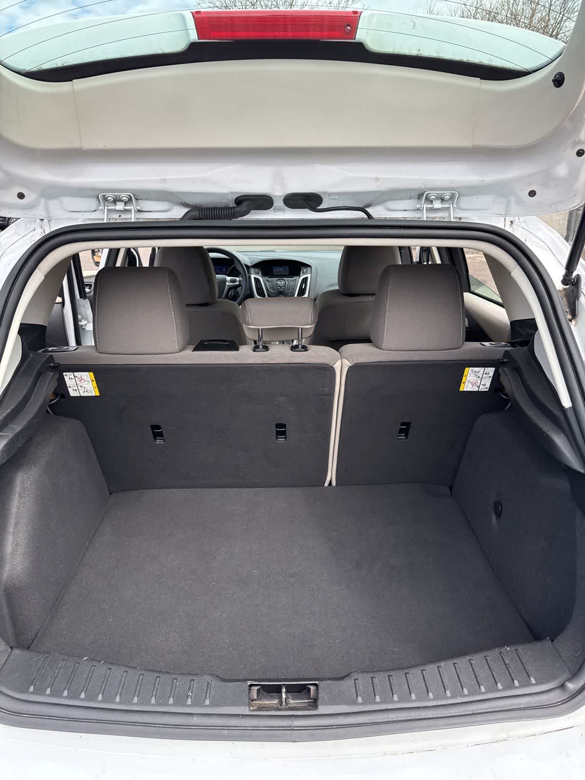 Thumbnail: 2013 Ford Focus - 15