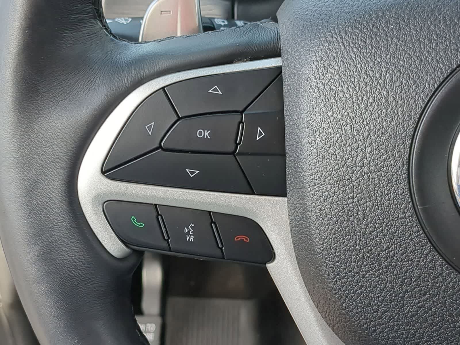 2018 Jeep Grand Cherokee Summit 30
