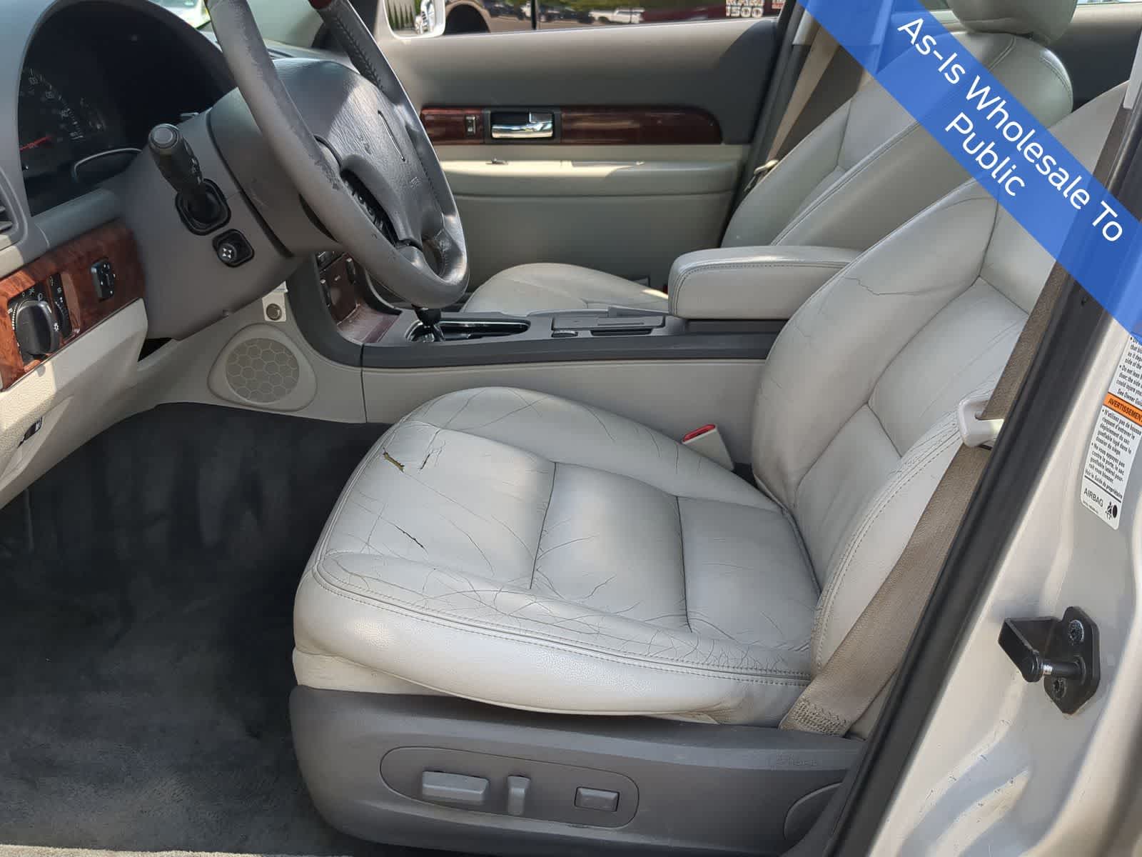 Thumbnail: 2000 Lincoln LS - 16