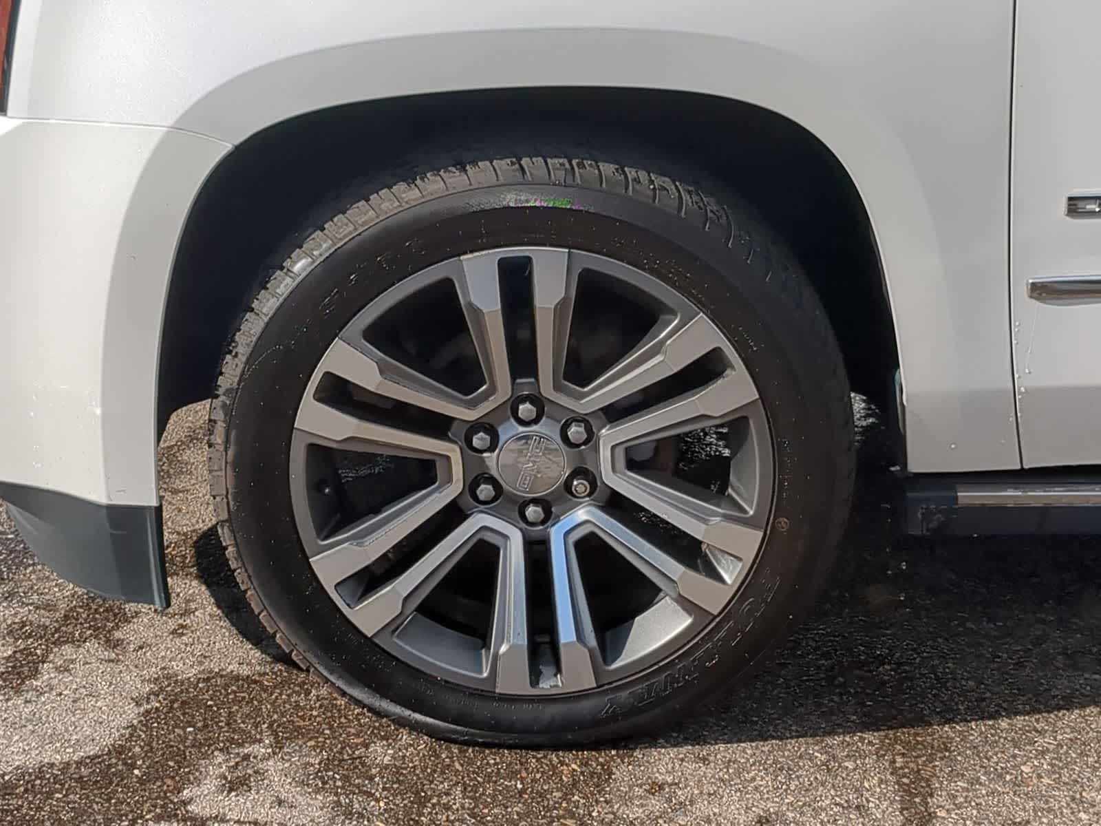 Thumbnail: 2018 GMC Yukon - 19