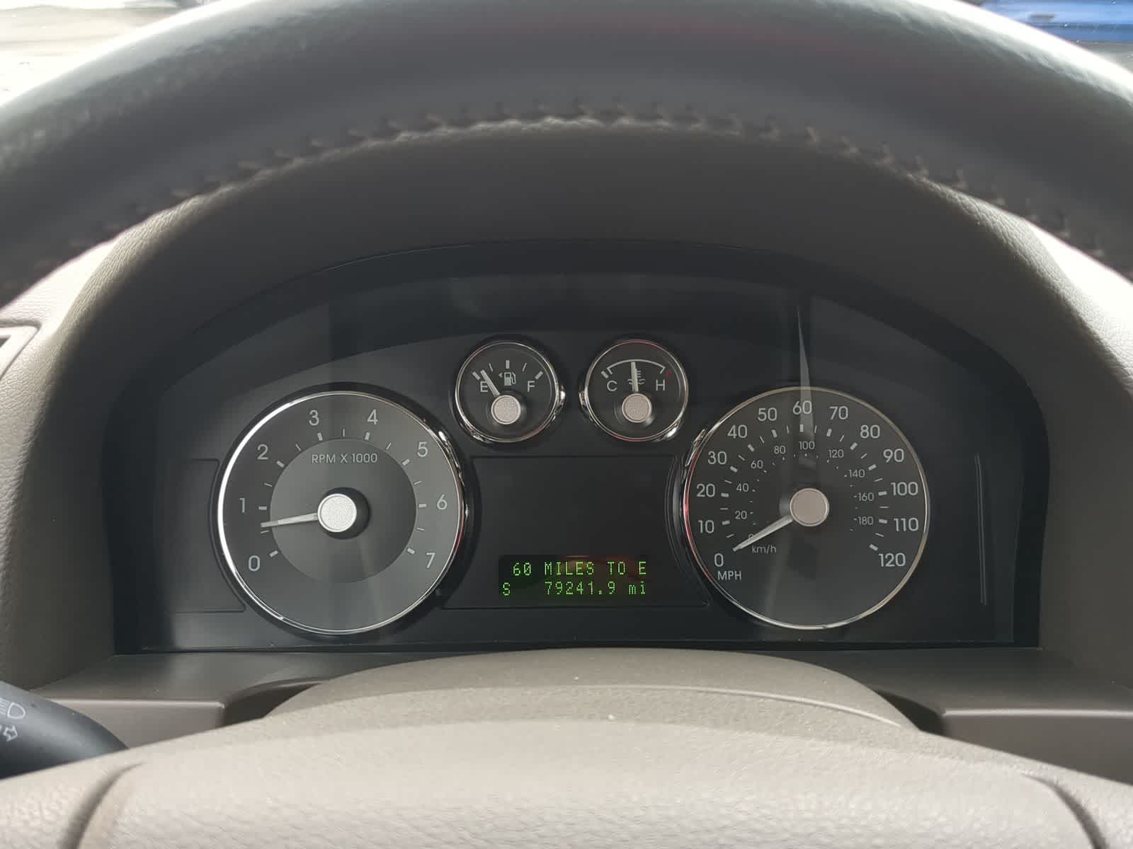 Thumbnail: 2009 Mercury Milan - 30