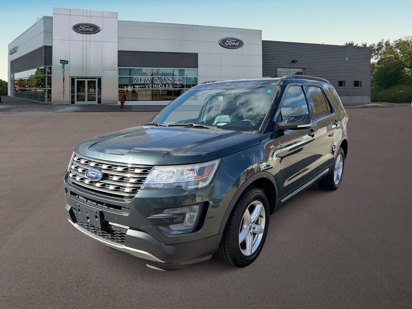 Thumbnail: 2016 Ford Explorer - 5