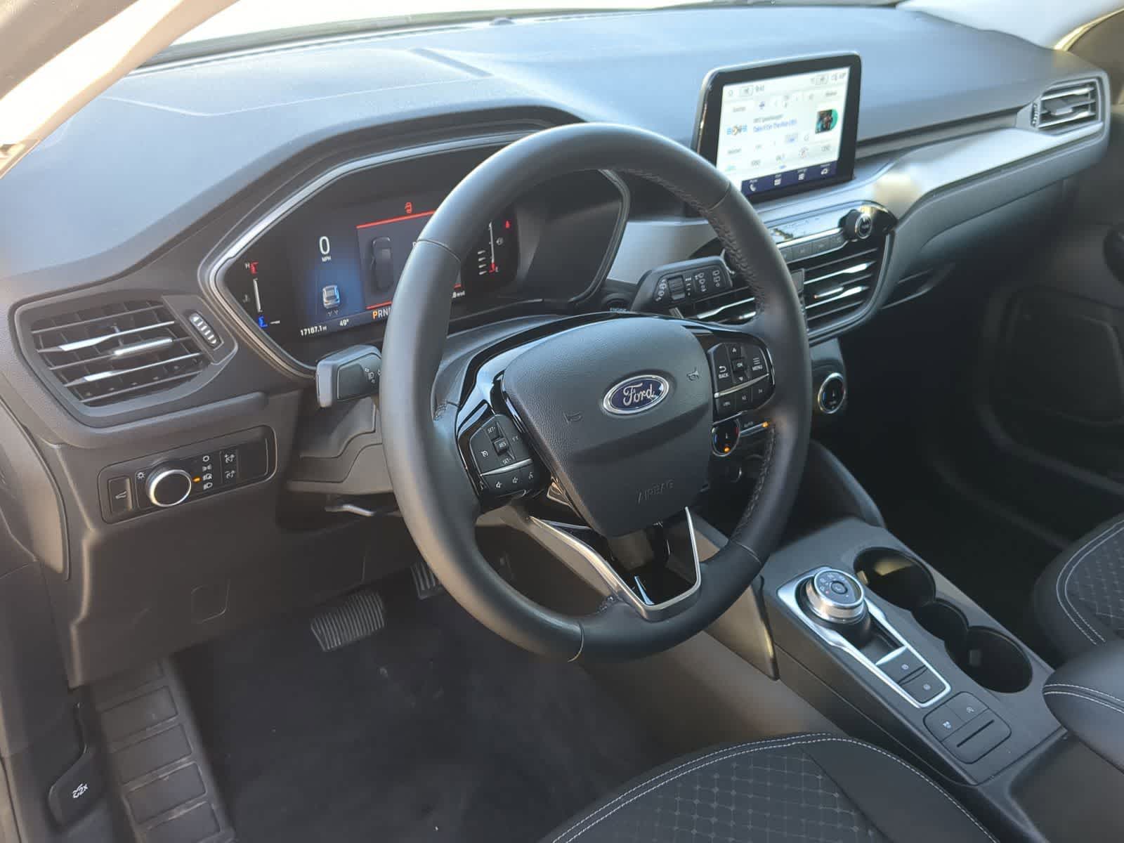 Thumbnail: 2023 Ford Escape - 13