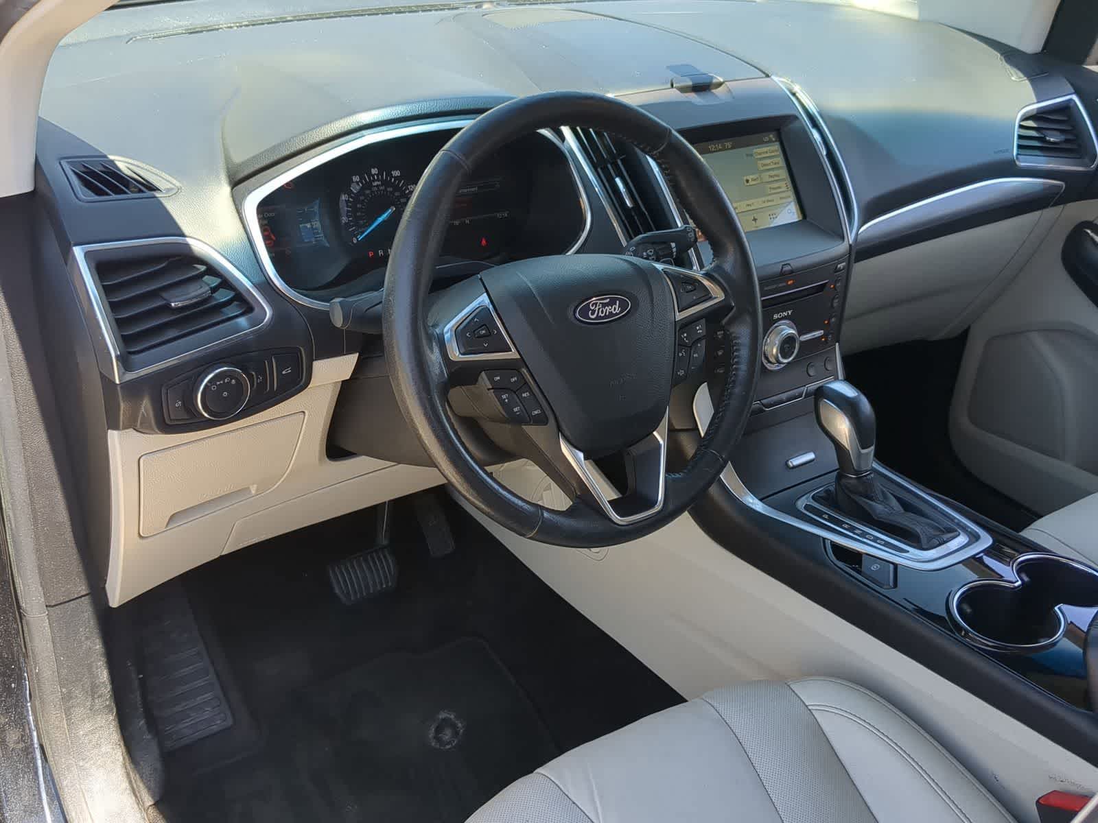 Thumbnail: 2018 Ford Edge - 14