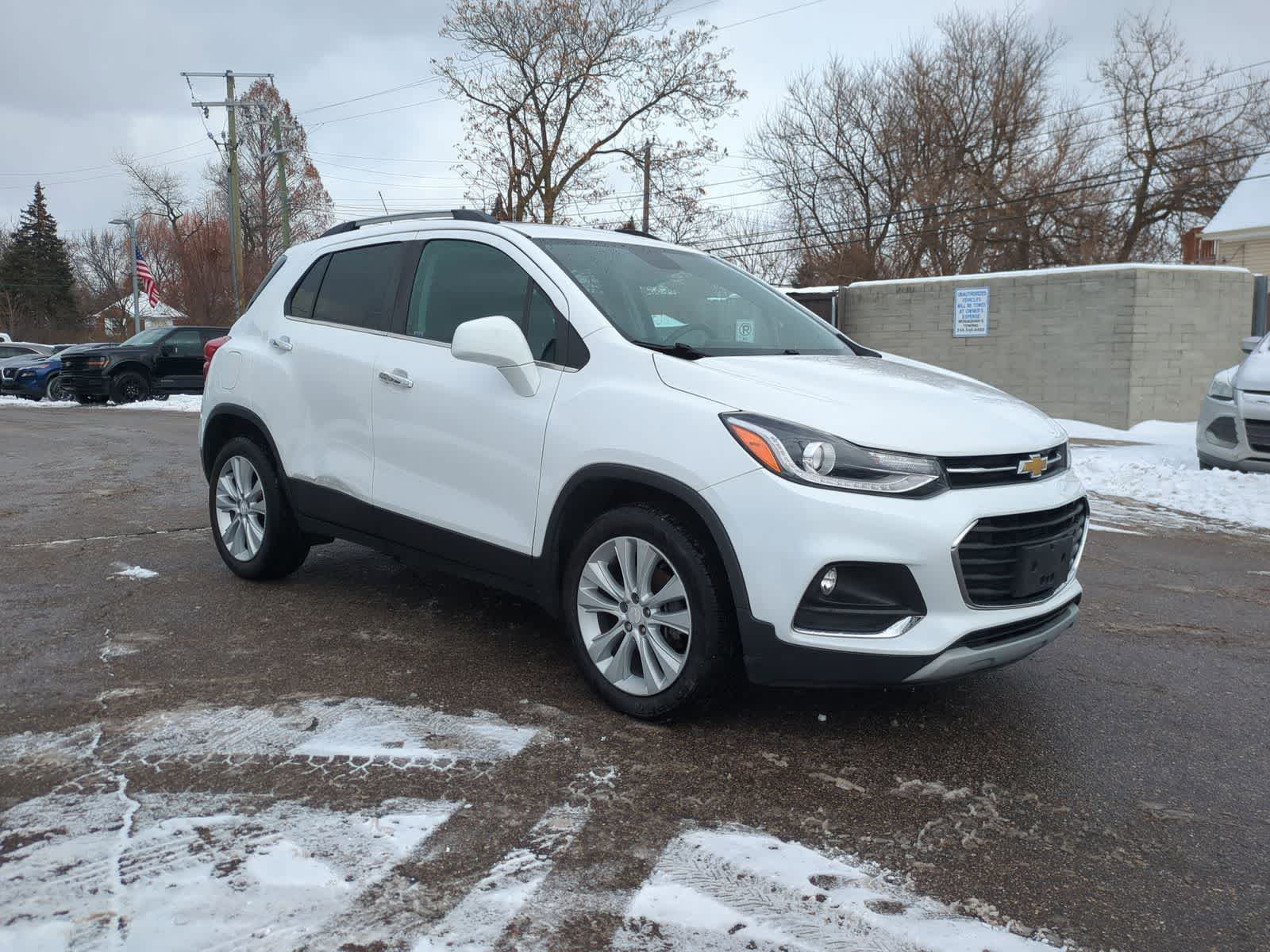 Thumbnail: 2017 Chevrolet Trax - 19