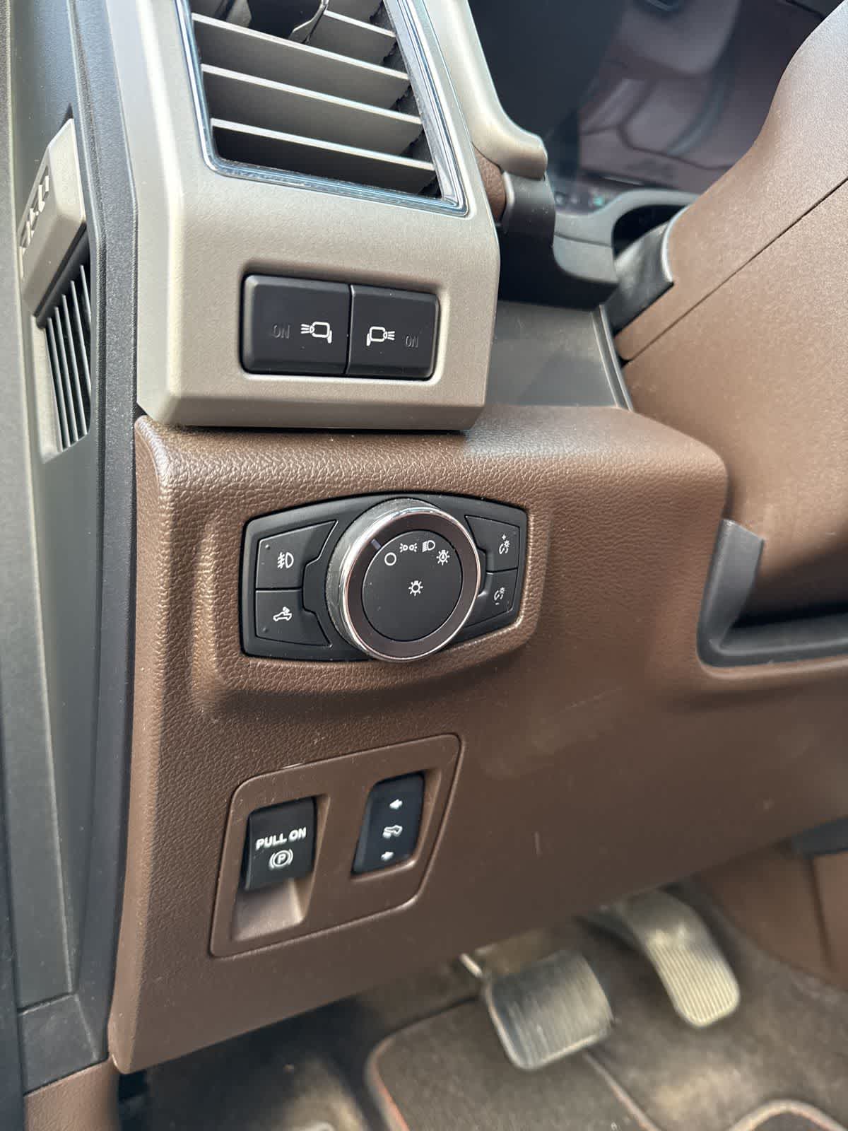 Thumbnail: 2018 Ford F-150 - 20