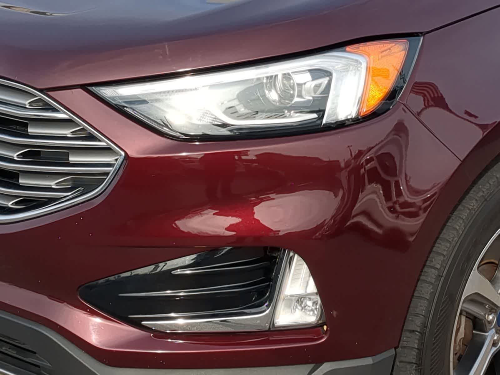 Thumbnail: 2019 Ford Edge - 15