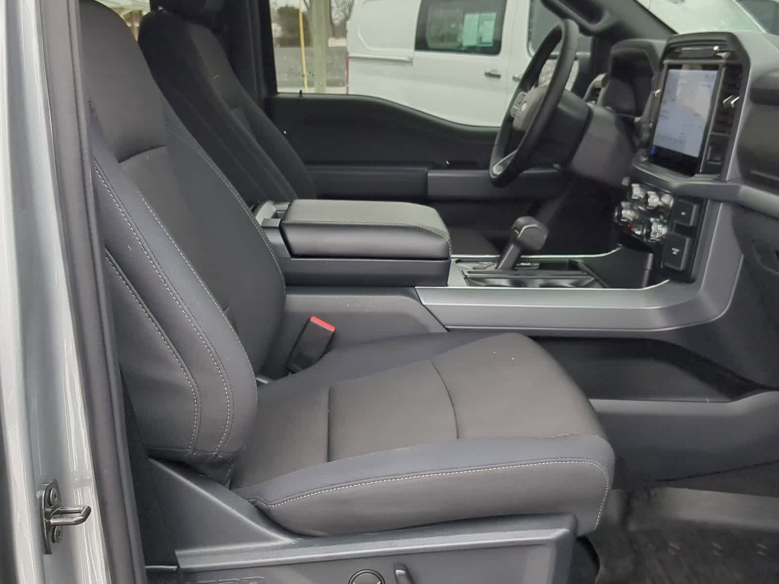 Thumbnail: 2025 Ford F-150 - 28