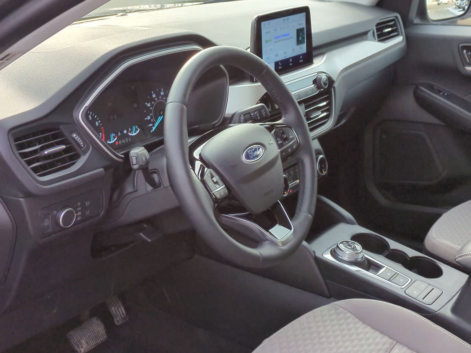 Thumbnail: 2022 Ford Escape - 14