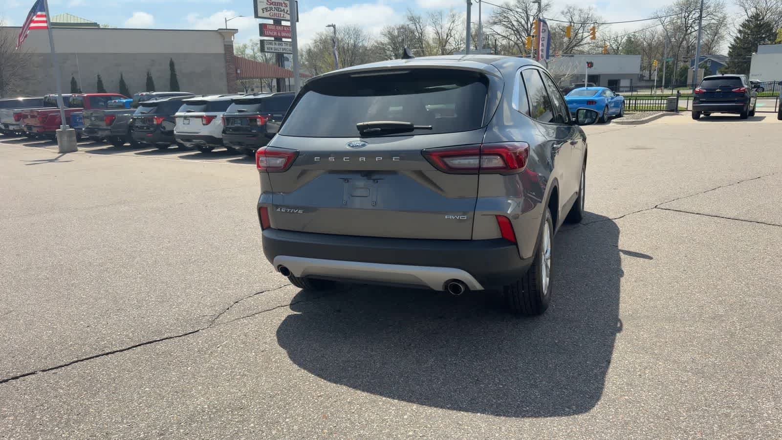 Thumbnail: 2023 Ford Escape - 10