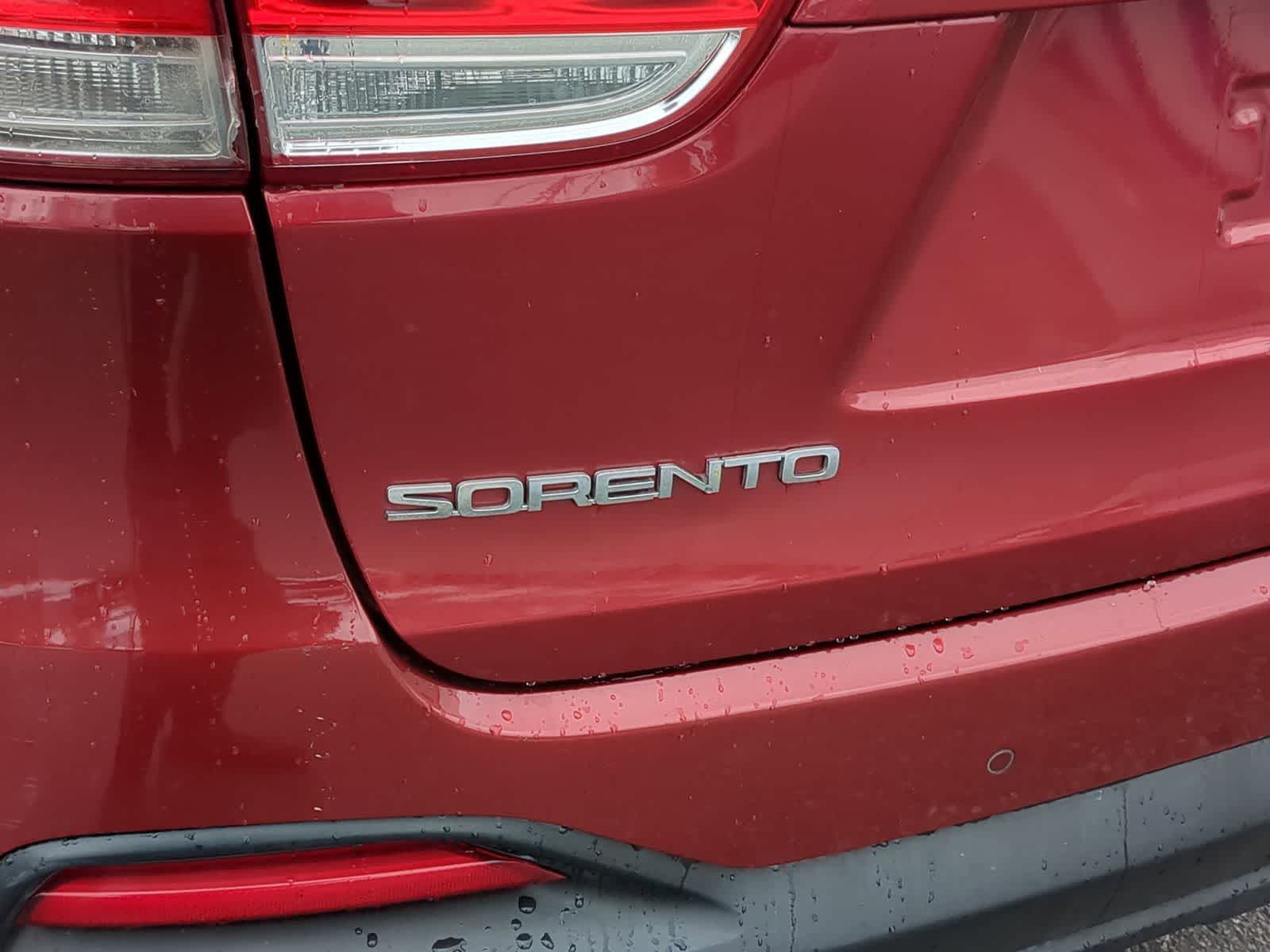 Thumbnail: 2017 Kia Sorento - 17