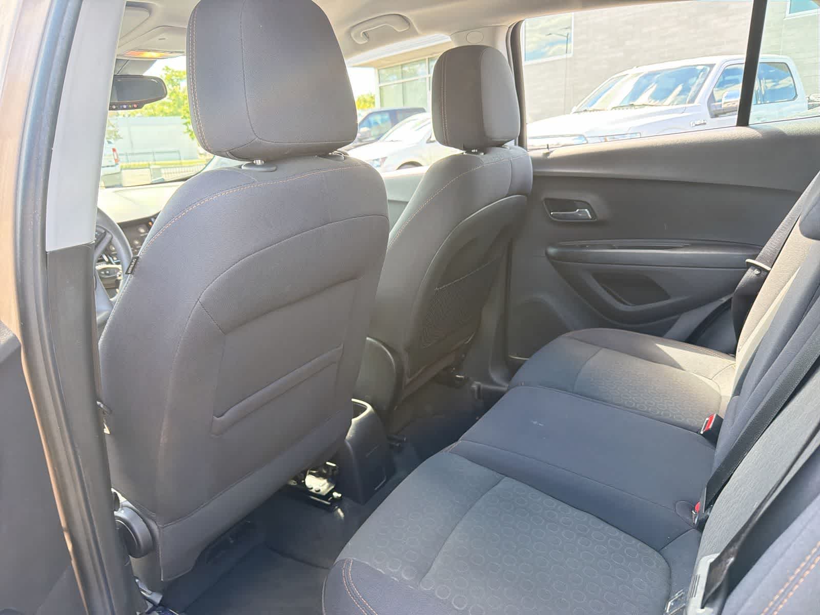 Thumbnail: 2019 Chevrolet Trax - 21