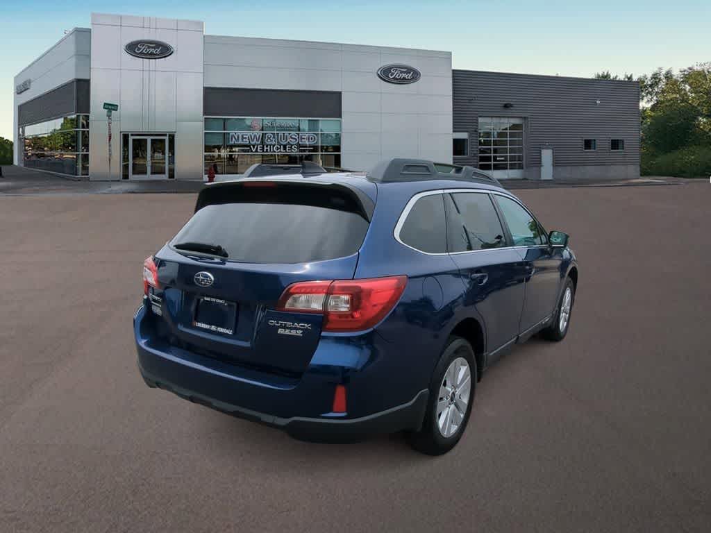 Thumbnail: 2016 Subaru Outback - 11