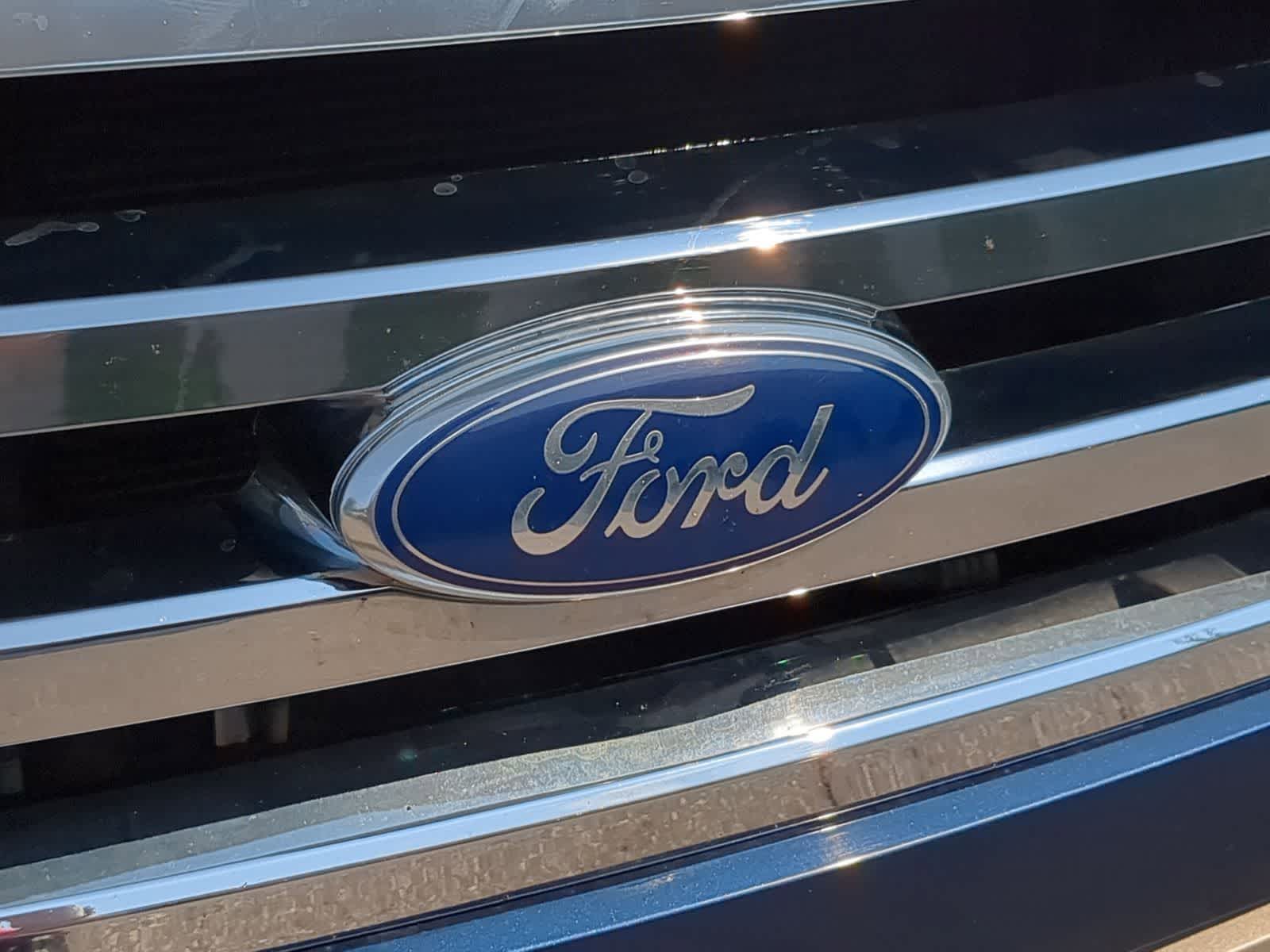 Thumbnail: 2014 Ford Expedition - 16
