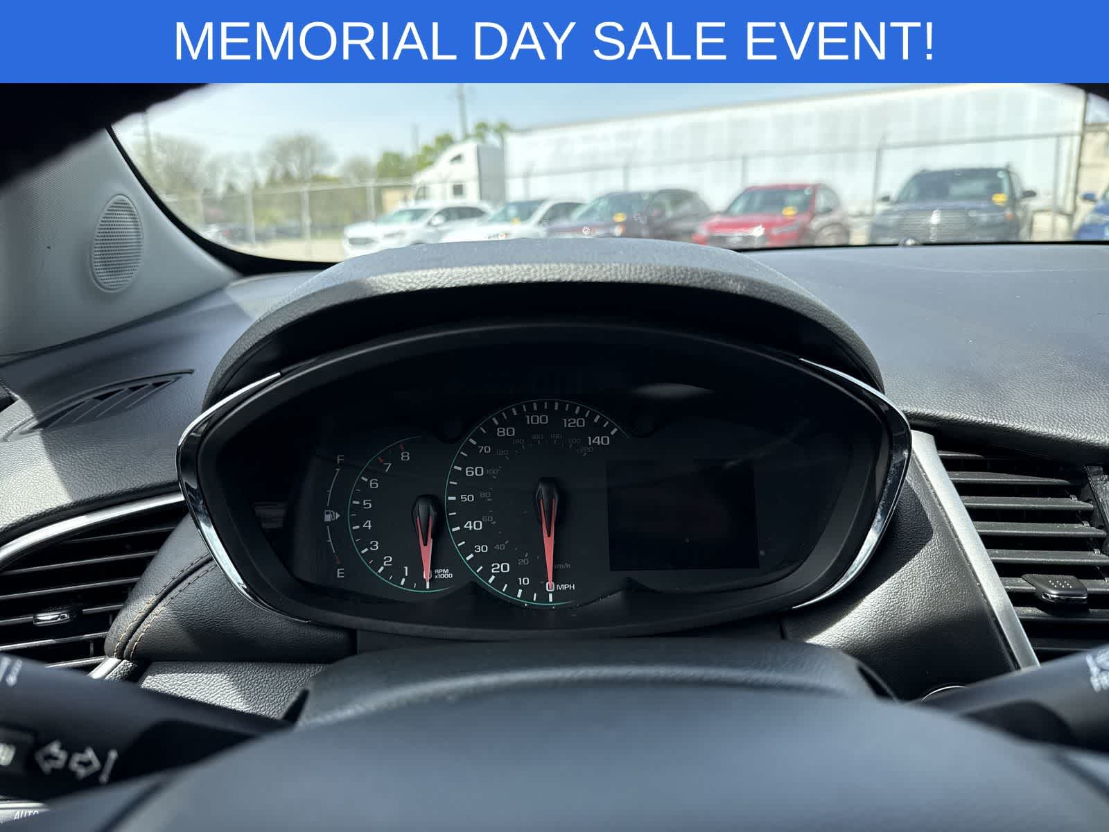 Thumbnail: 2020 Chevrolet Trax - 36