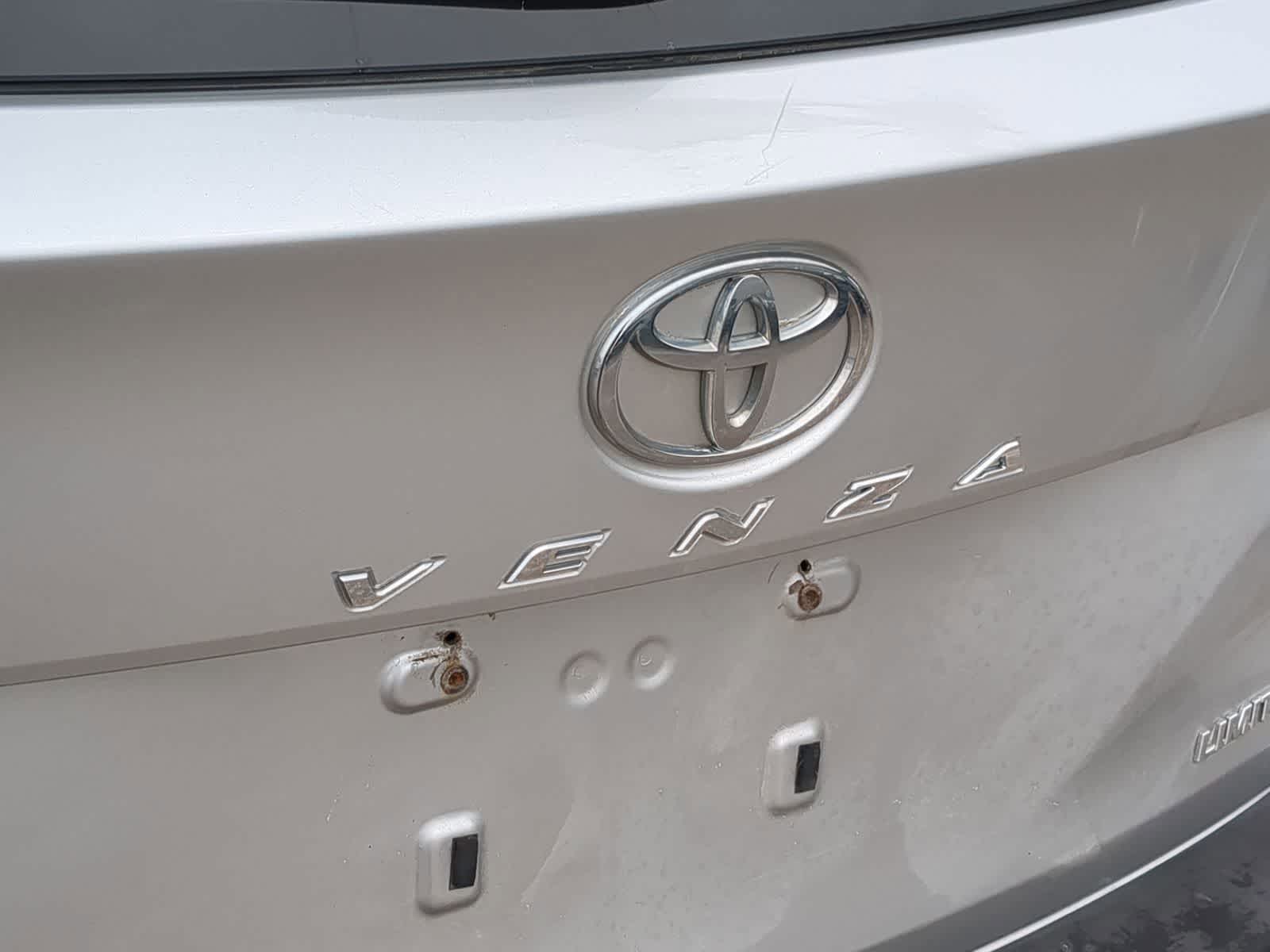 Thumbnail: 2014 Toyota Venza - 17