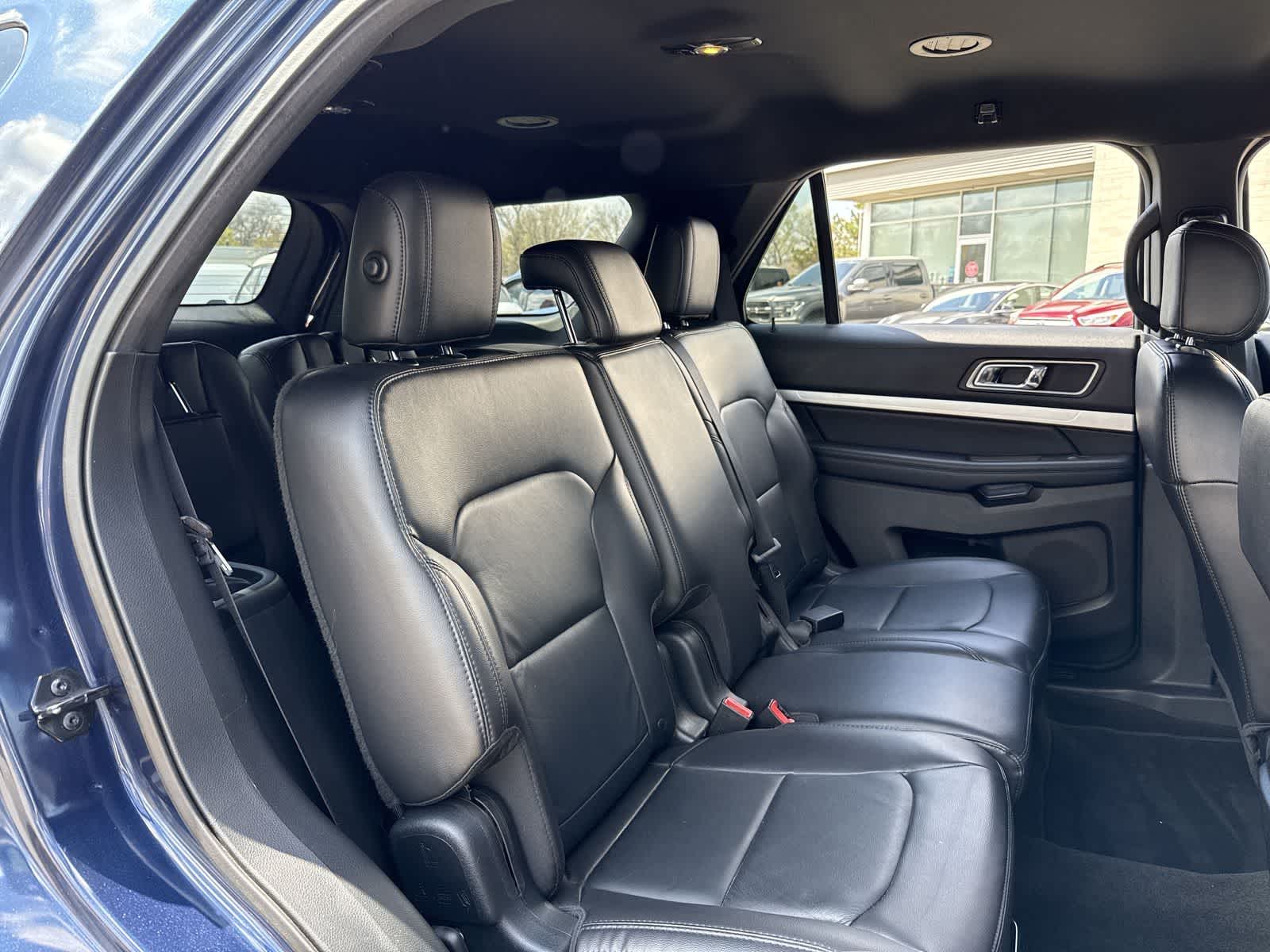 Thumbnail: 2017 Ford Explorer - 27