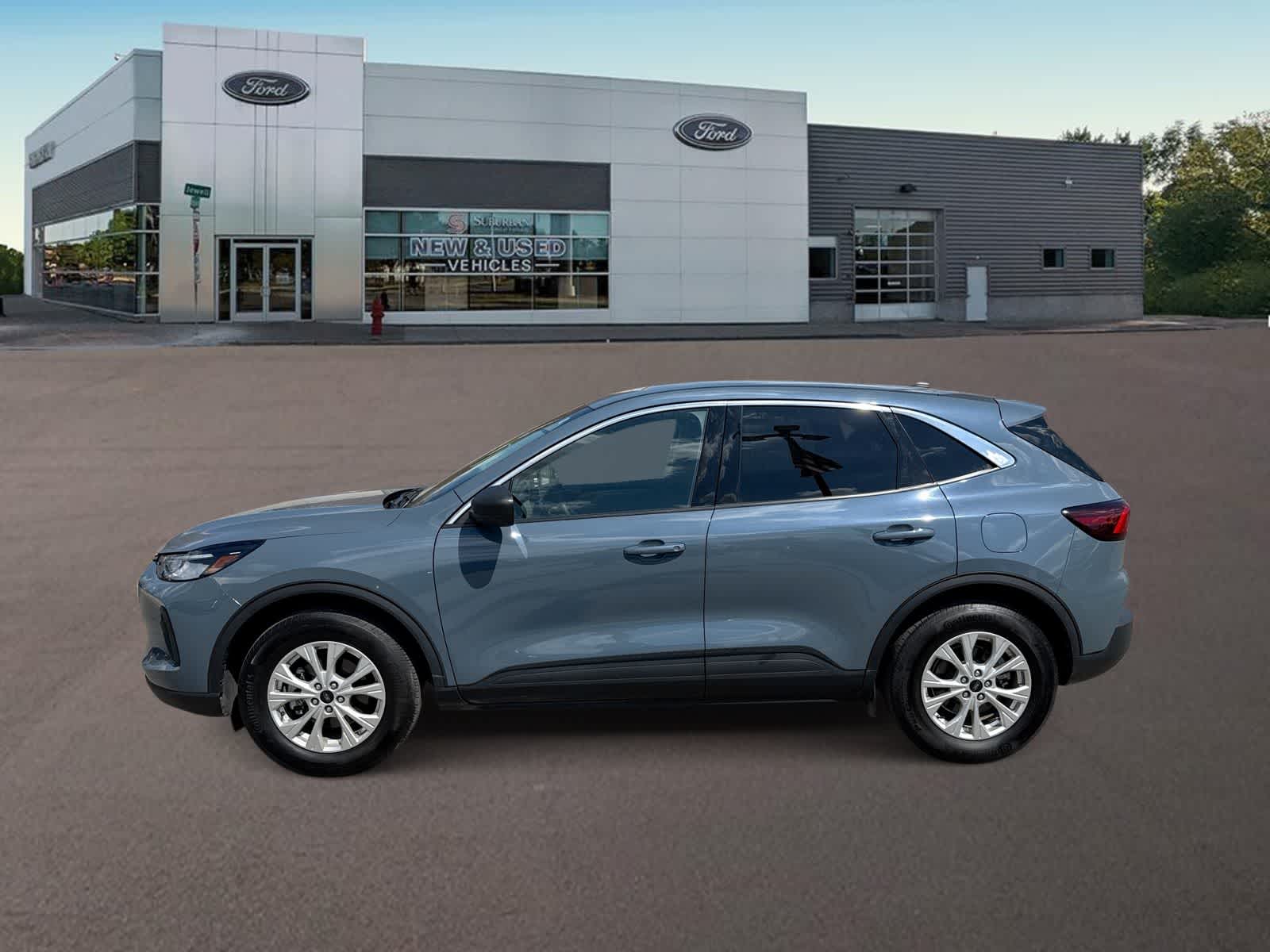 Thumbnail: 2023 Ford Escape - 7