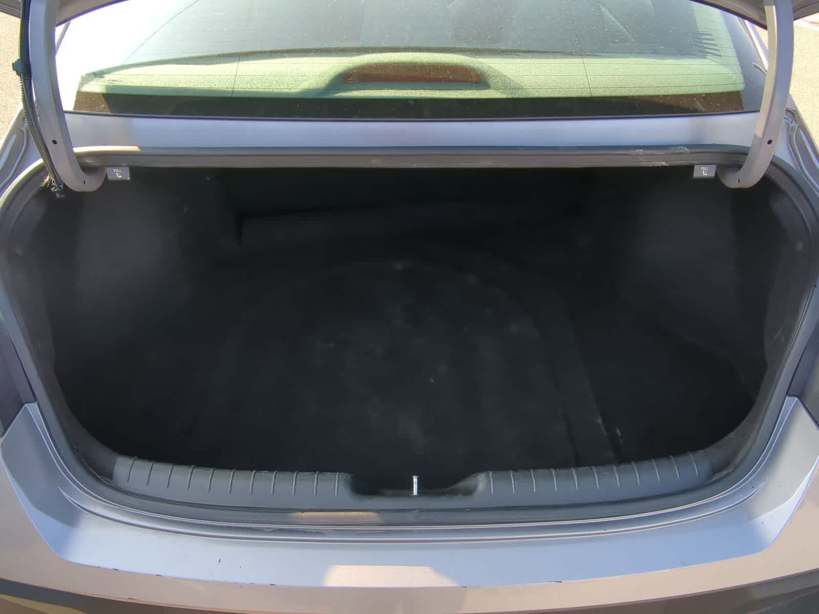 Thumbnail: 2024 Hyundai Elantra - 35