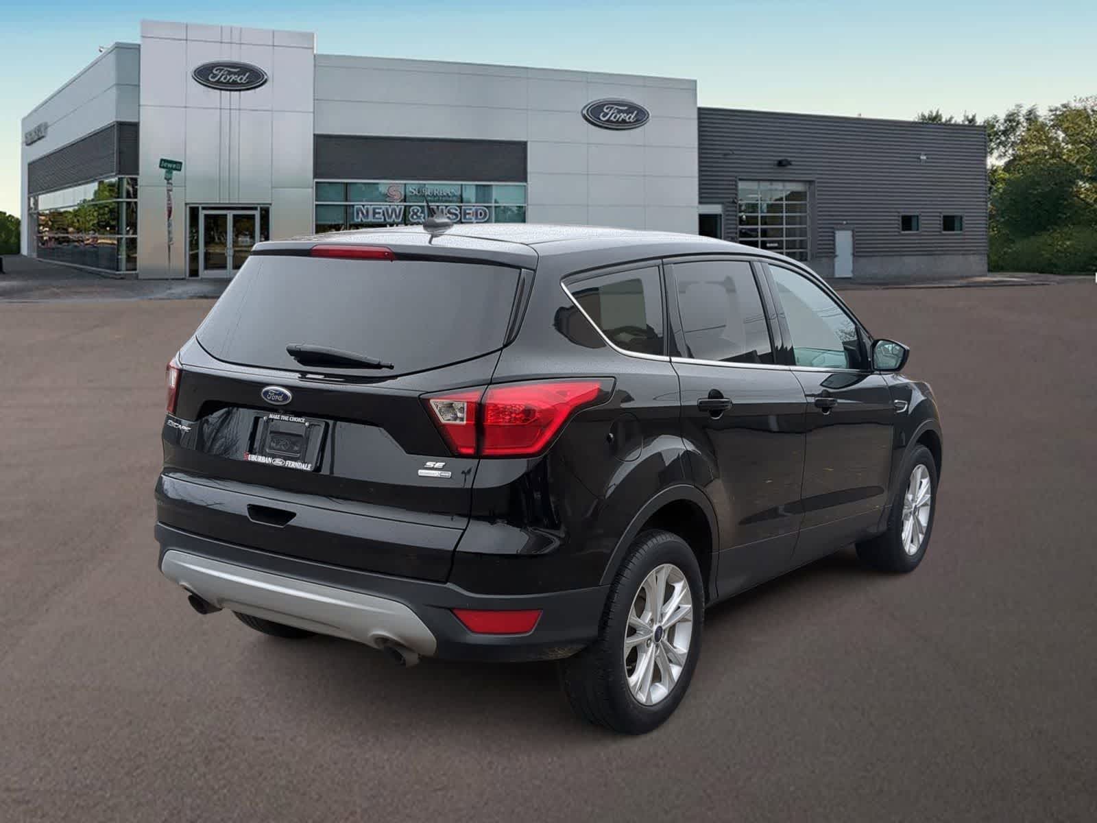 Thumbnail: 2019 Ford Escape - 11