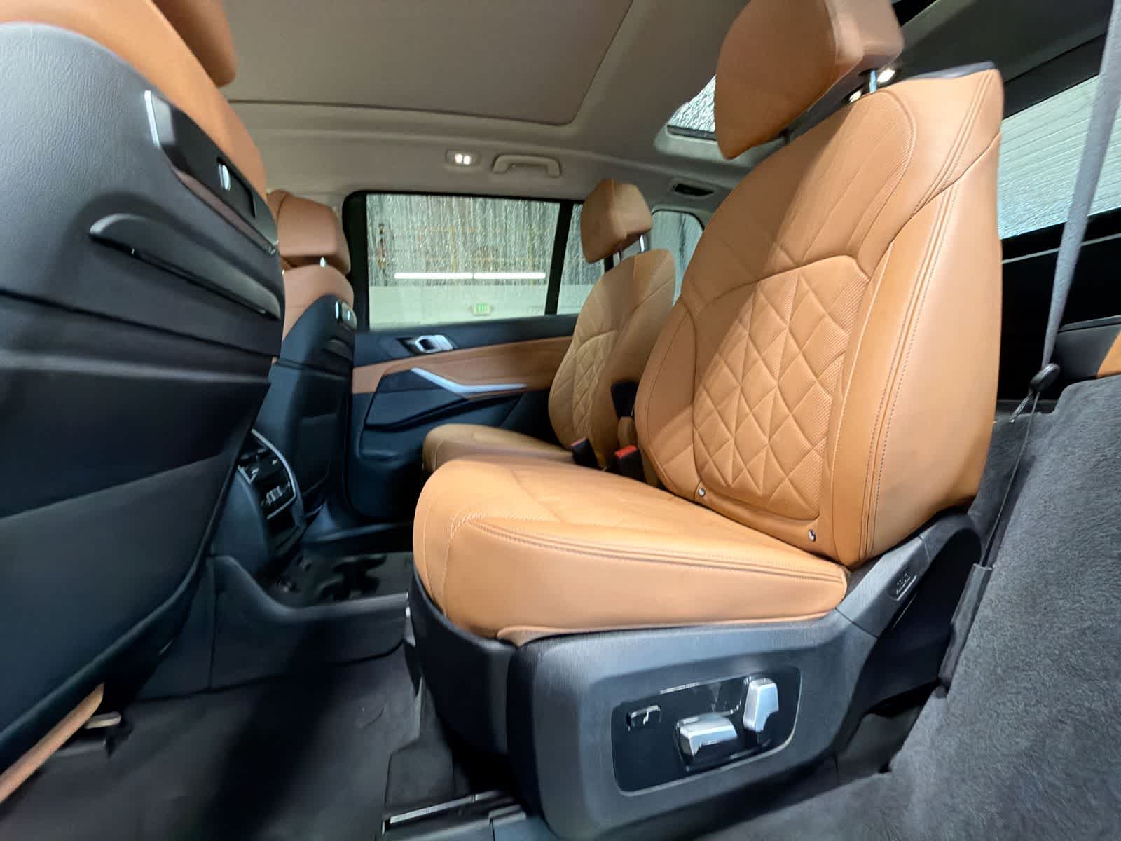 Thumbnail: 2023 BMW X7 - 26