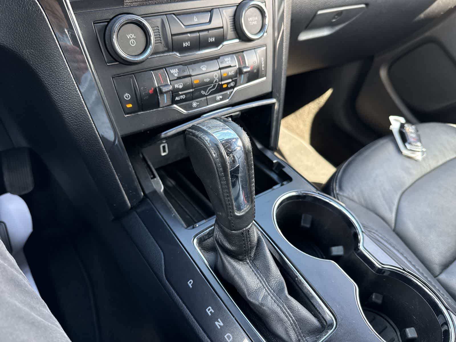 Thumbnail: 2017 Ford Explorer - 37