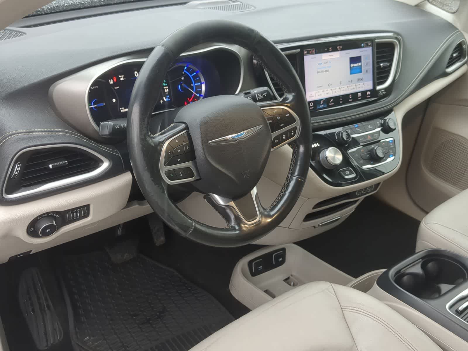 Thumbnail: 2021 Chrysler Pacifica - 14