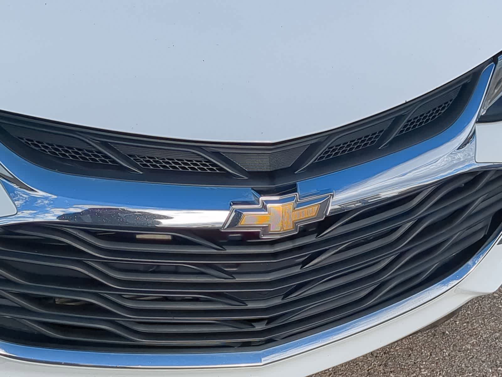 Thumbnail: 2019 Chevrolet Cruze - 15