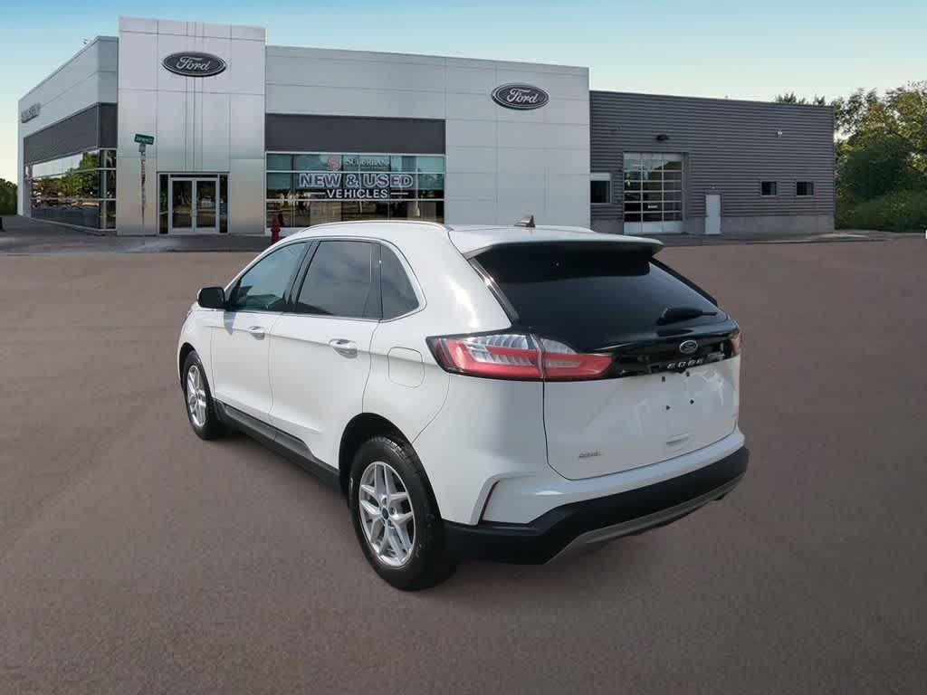 2022 Ford Edge SEL 8