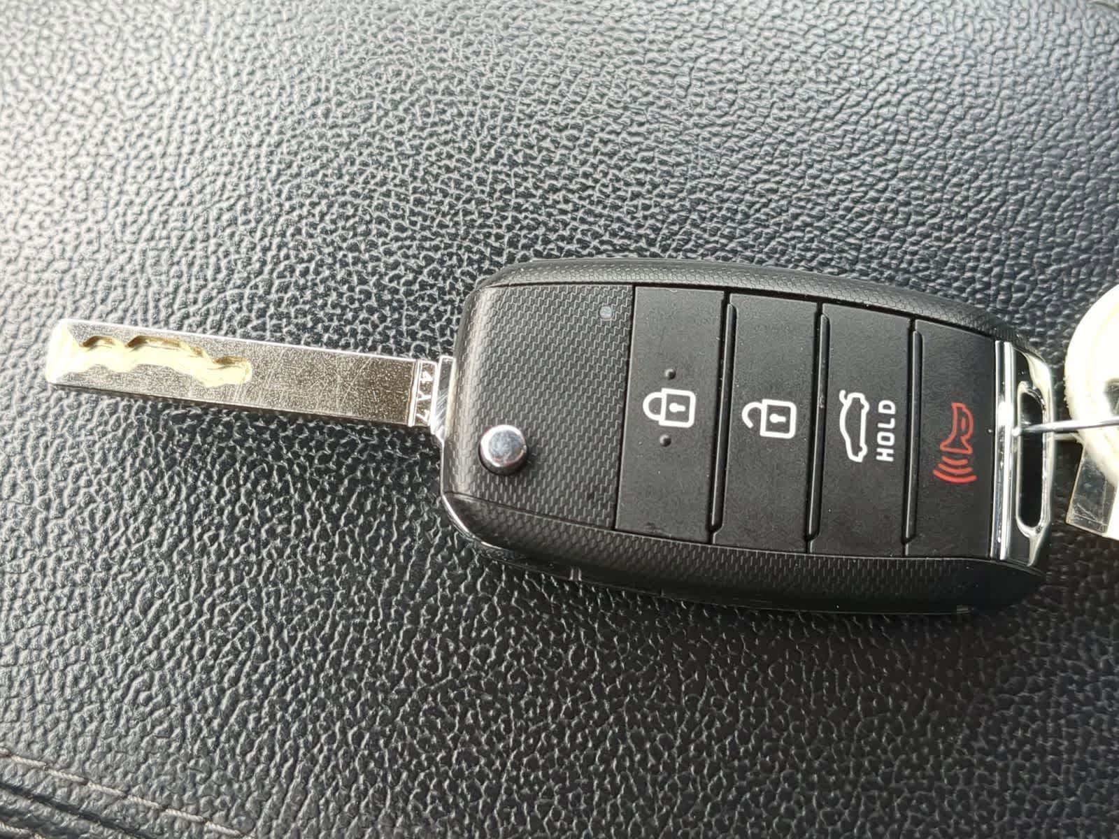 Thumbnail: 2017 Kia Optima - 35