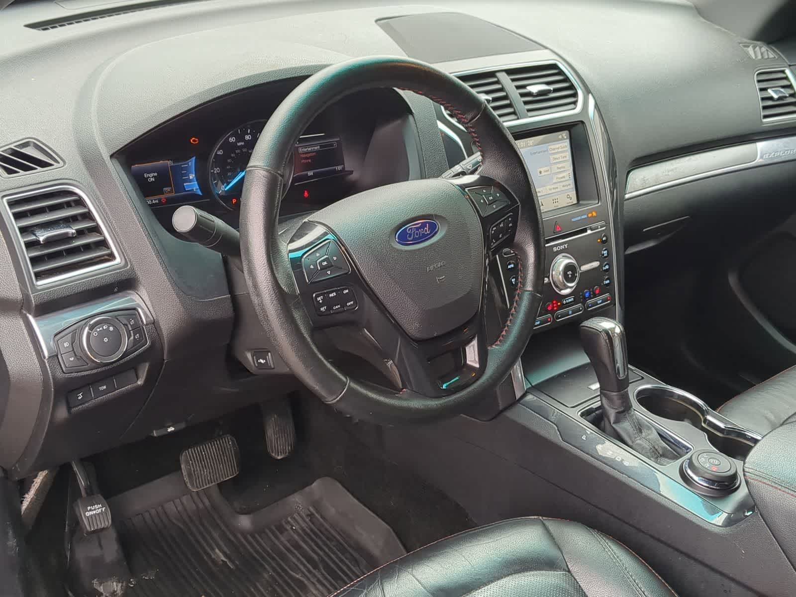 Thumbnail: 2017 Ford Explorer - 14