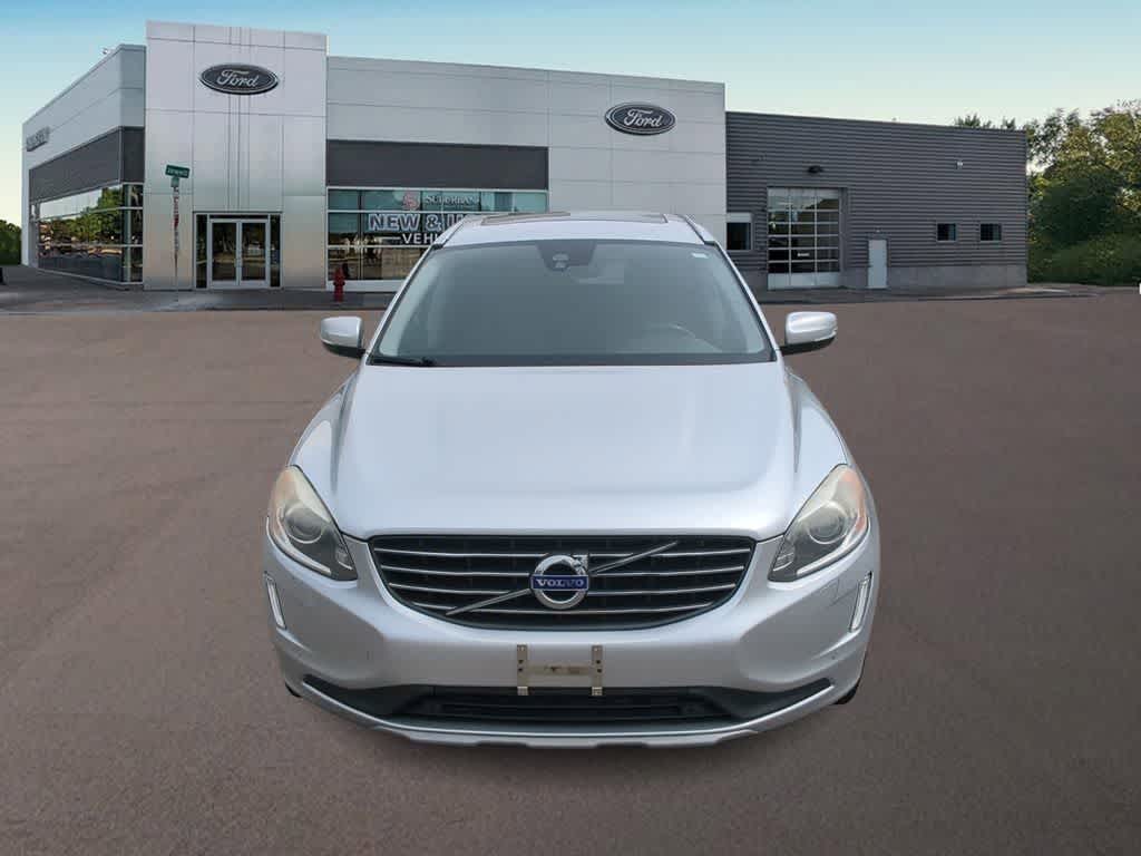 Thumbnail: 2017 Volvo XC60 - 3
