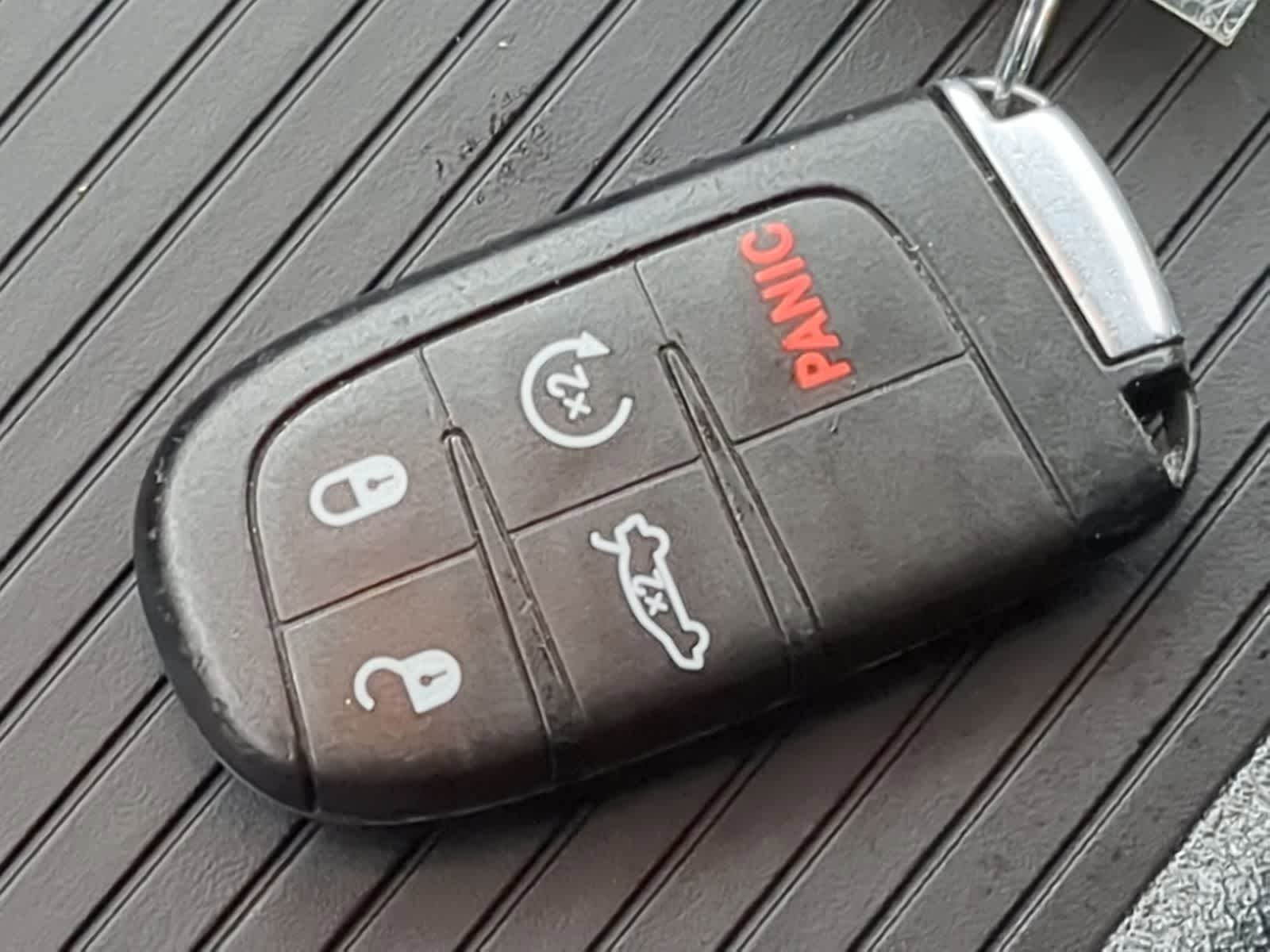 Thumbnail: 2020 Dodge Charger - 35