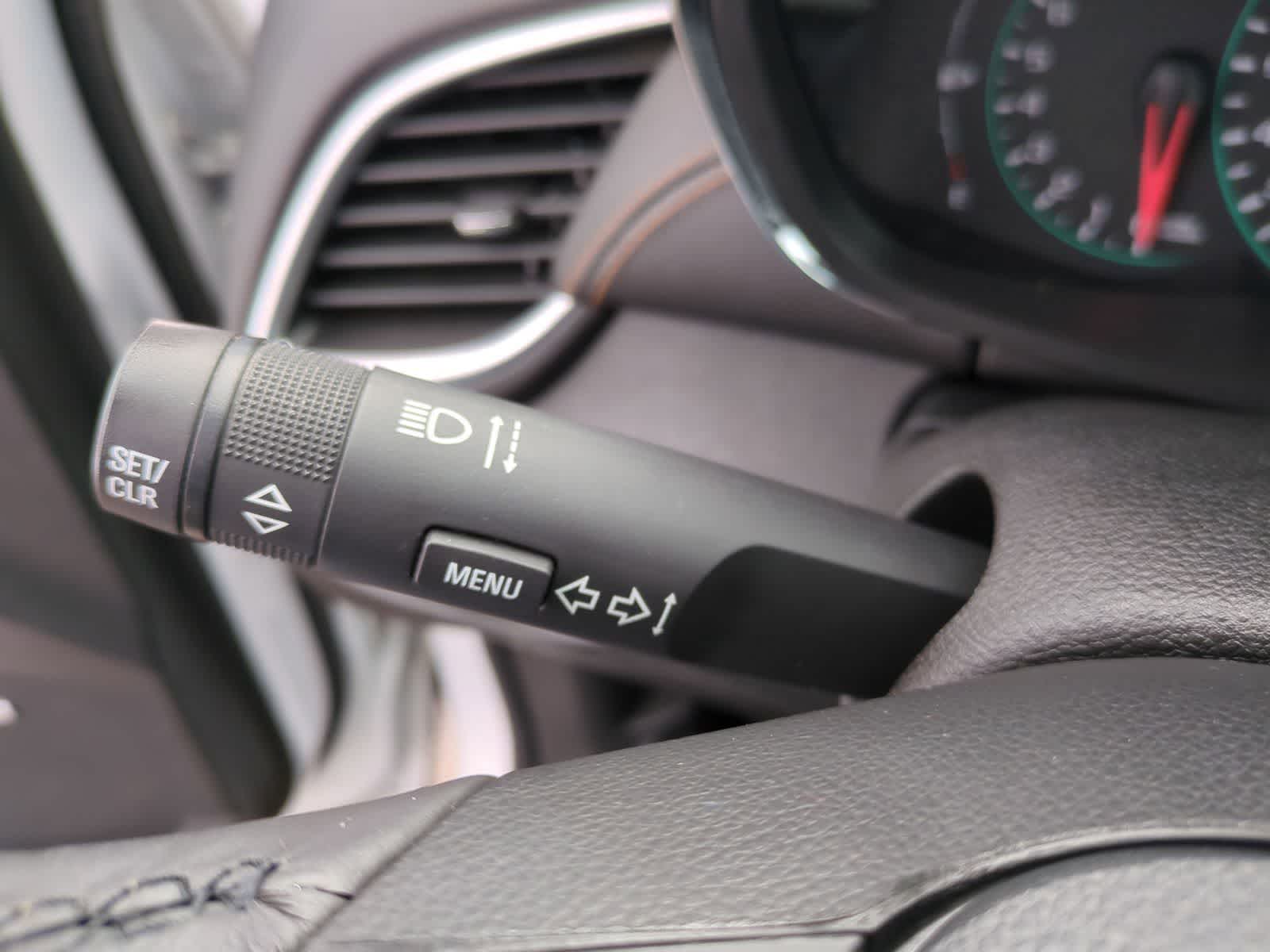 Thumbnail: 2017 Chevrolet Trax - 39