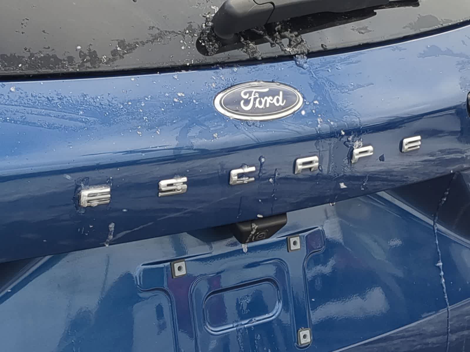 Thumbnail: 2022 Ford Escape - 17