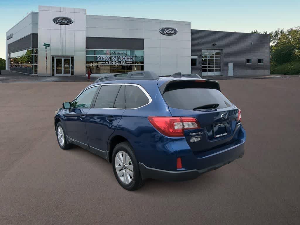 Thumbnail: 2016 Subaru Outback - 8